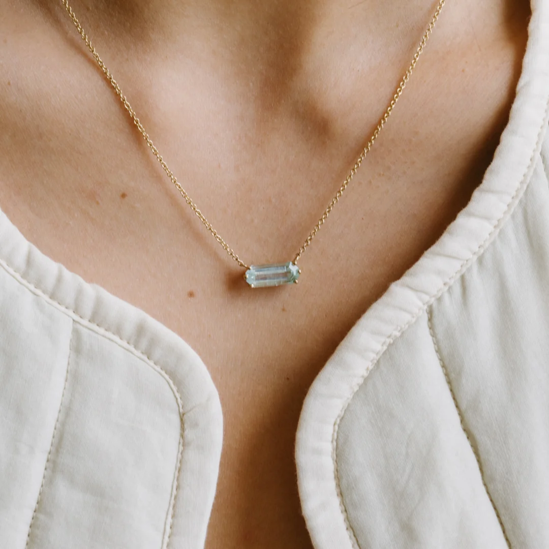 1.98ct Mint Beryl Prong Necklace - Image 4