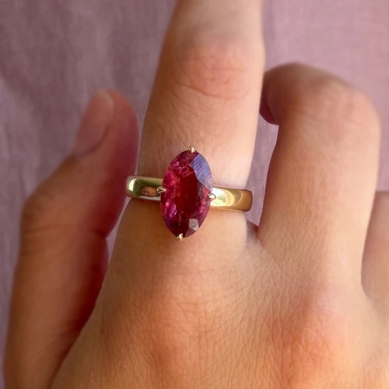 2.59ct Pink Tourmaline Oval Prong Ring - Image 5
