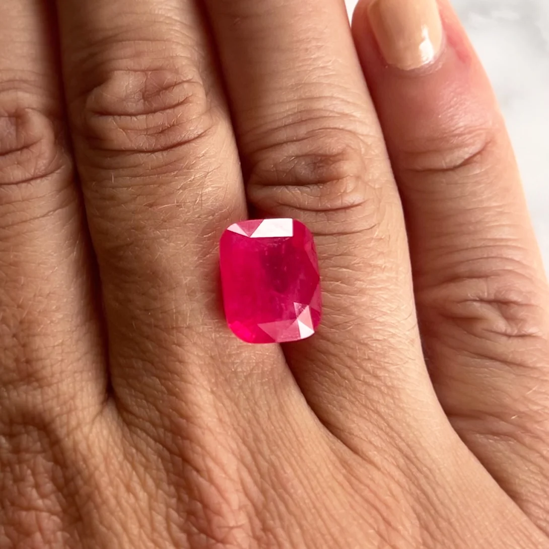 9.03ct Vivid Pink Spinel - Image 4