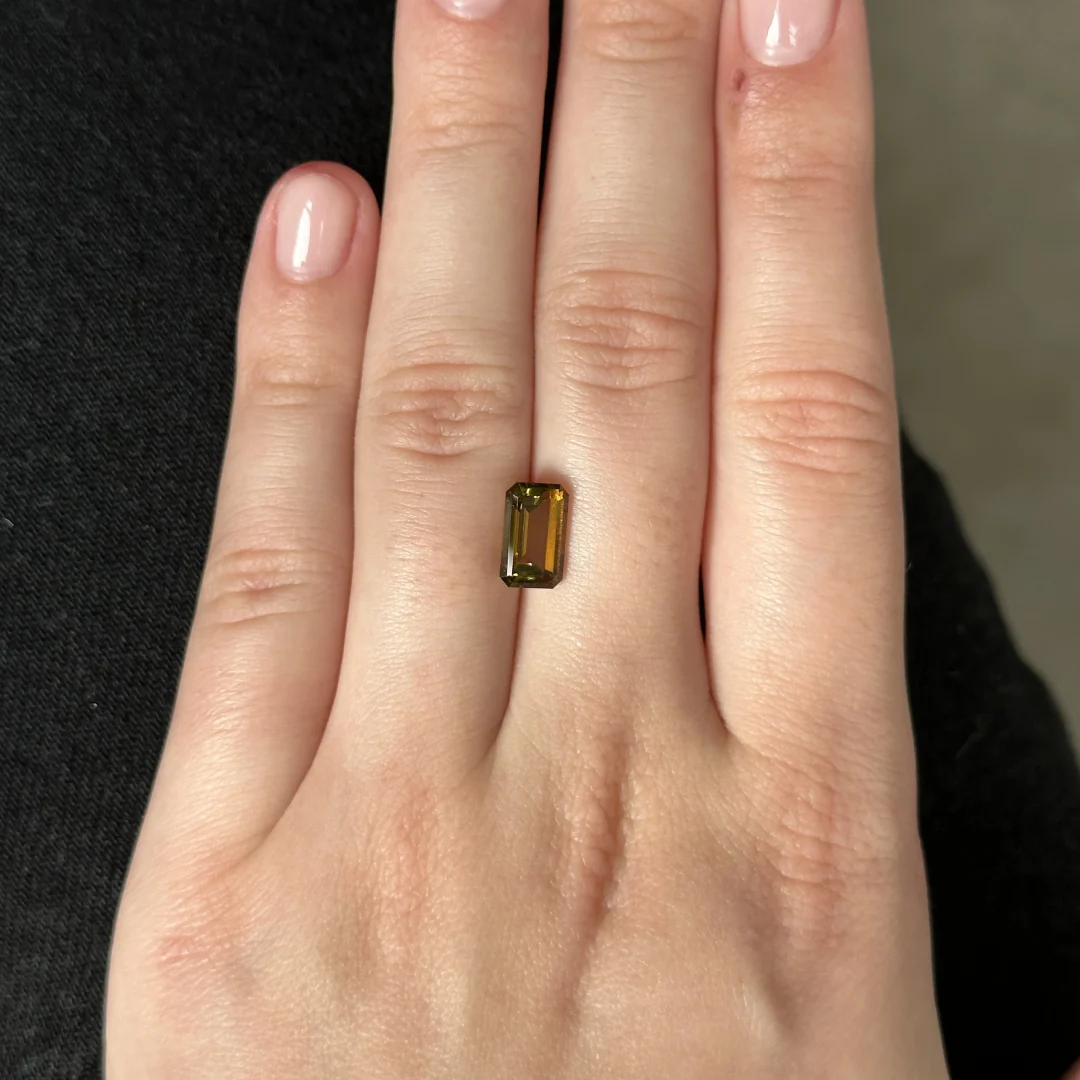 Bespoke 2.52ct Bi-Color Green-Yellow Tourmaline - Image 5