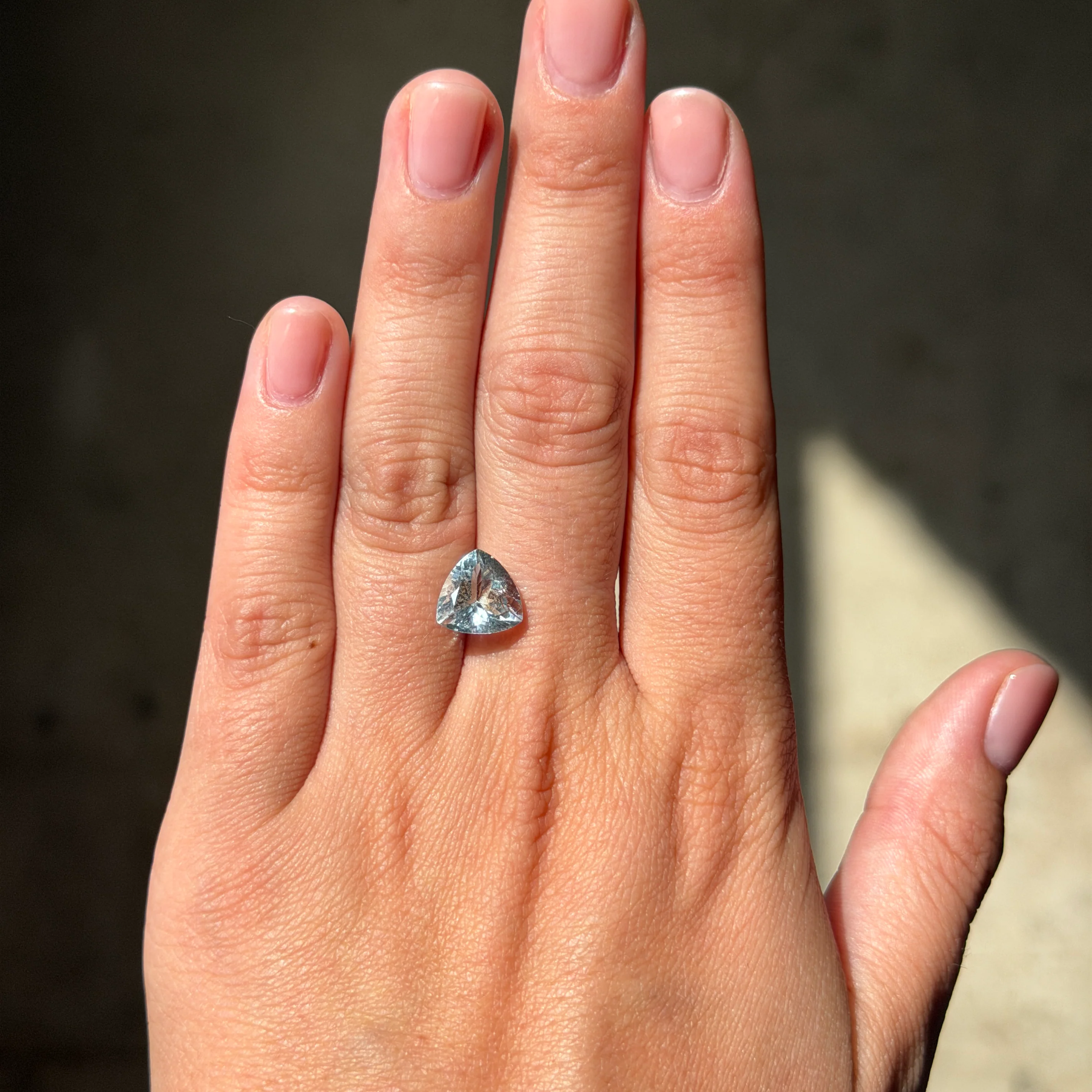 Bespoke 2.76ct Trilliant Light Aquamarine - Image 2