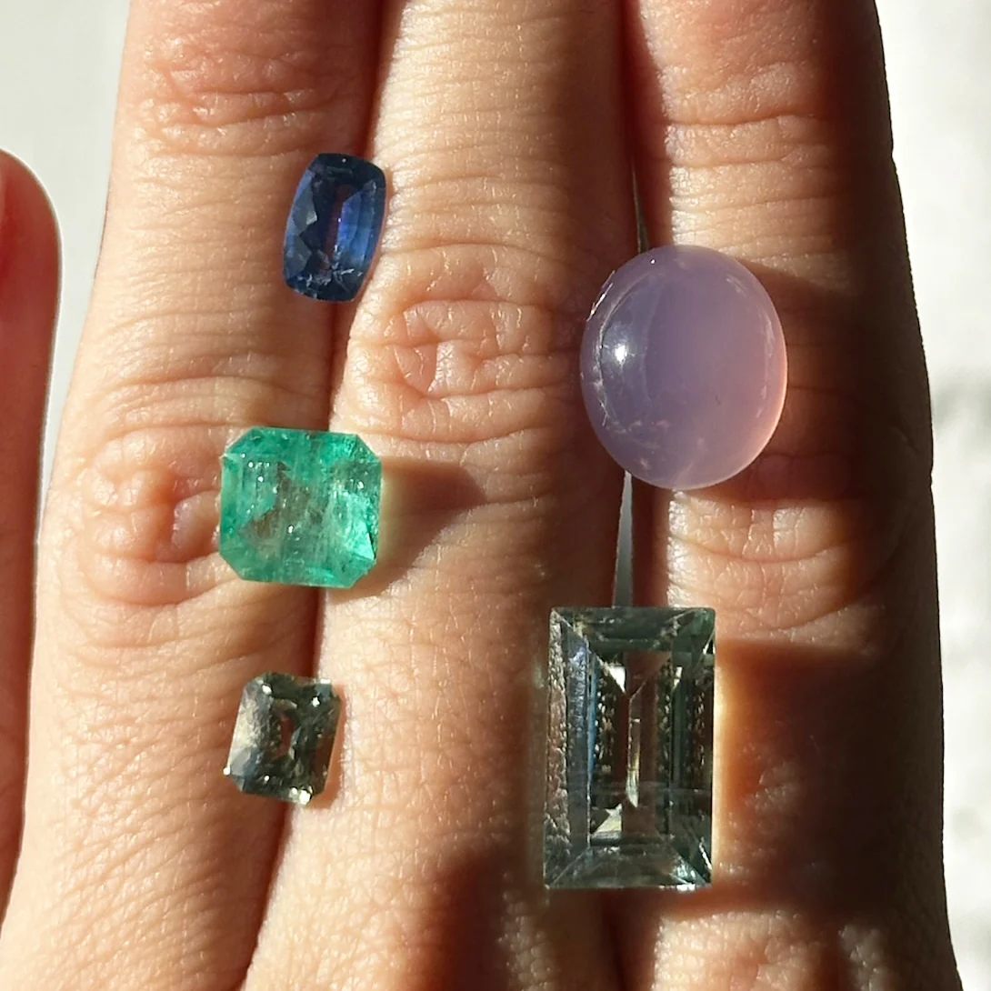 BESPOKE 2.78CT COLOMBIAN EMERALD - Image 4