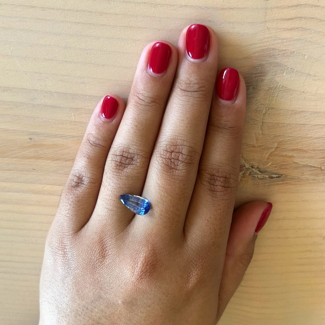 BESPOKE 3.72CT SAPPHIRE - Image 2