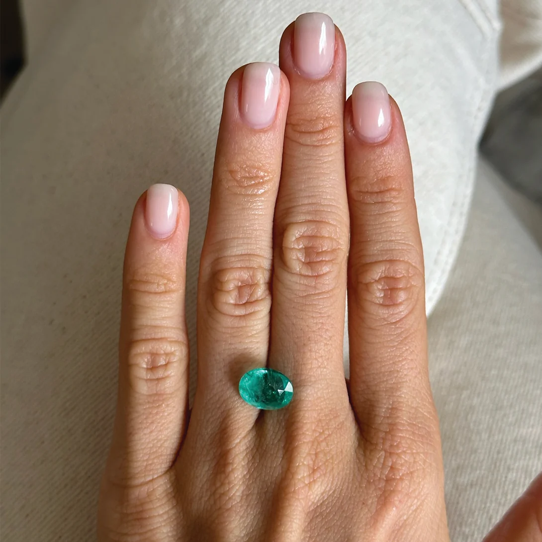 BESPOKE 4.41CT BRAZILLIAN OVAL EMERALD - Image 4