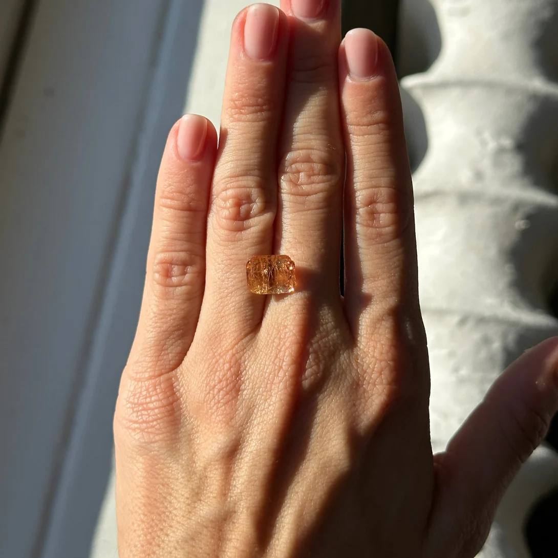 BESPOKE 4.92CT IMPERIAL TOPAZ - Image 4