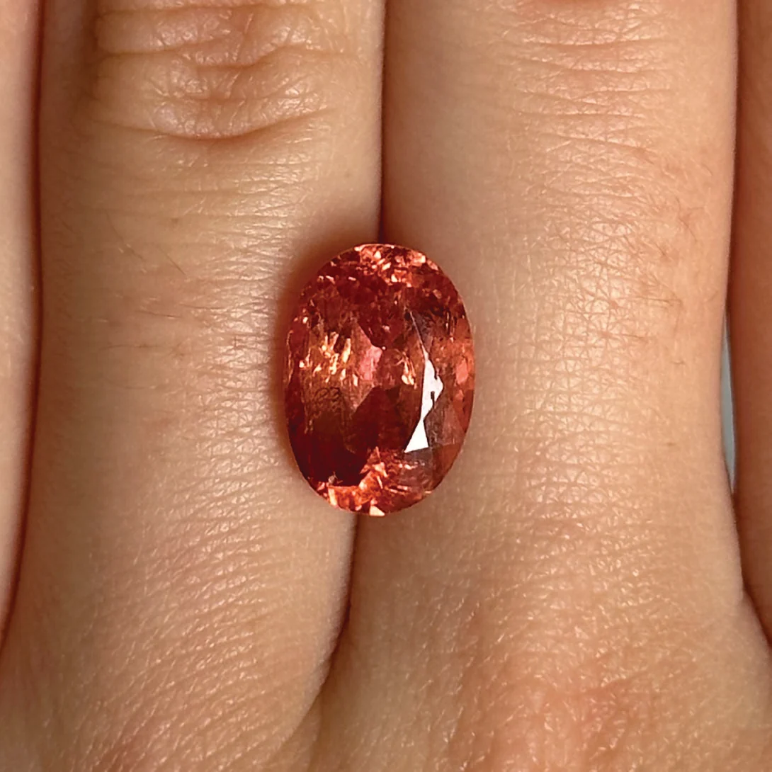 Bespoke 5.35ct Imperial Topaz - Image 4