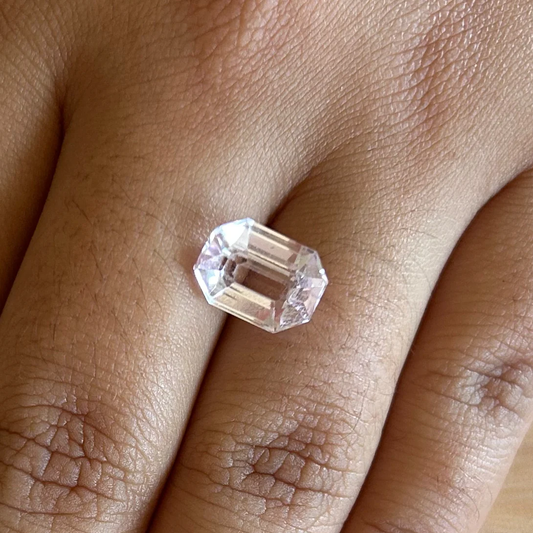 Bespoke 5.79ct Kunzite - Image 4