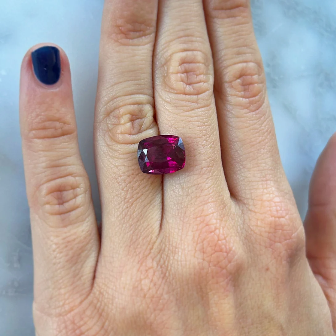 BESPOKE 6.11CT RHODOLITE GARNET - Image 5
