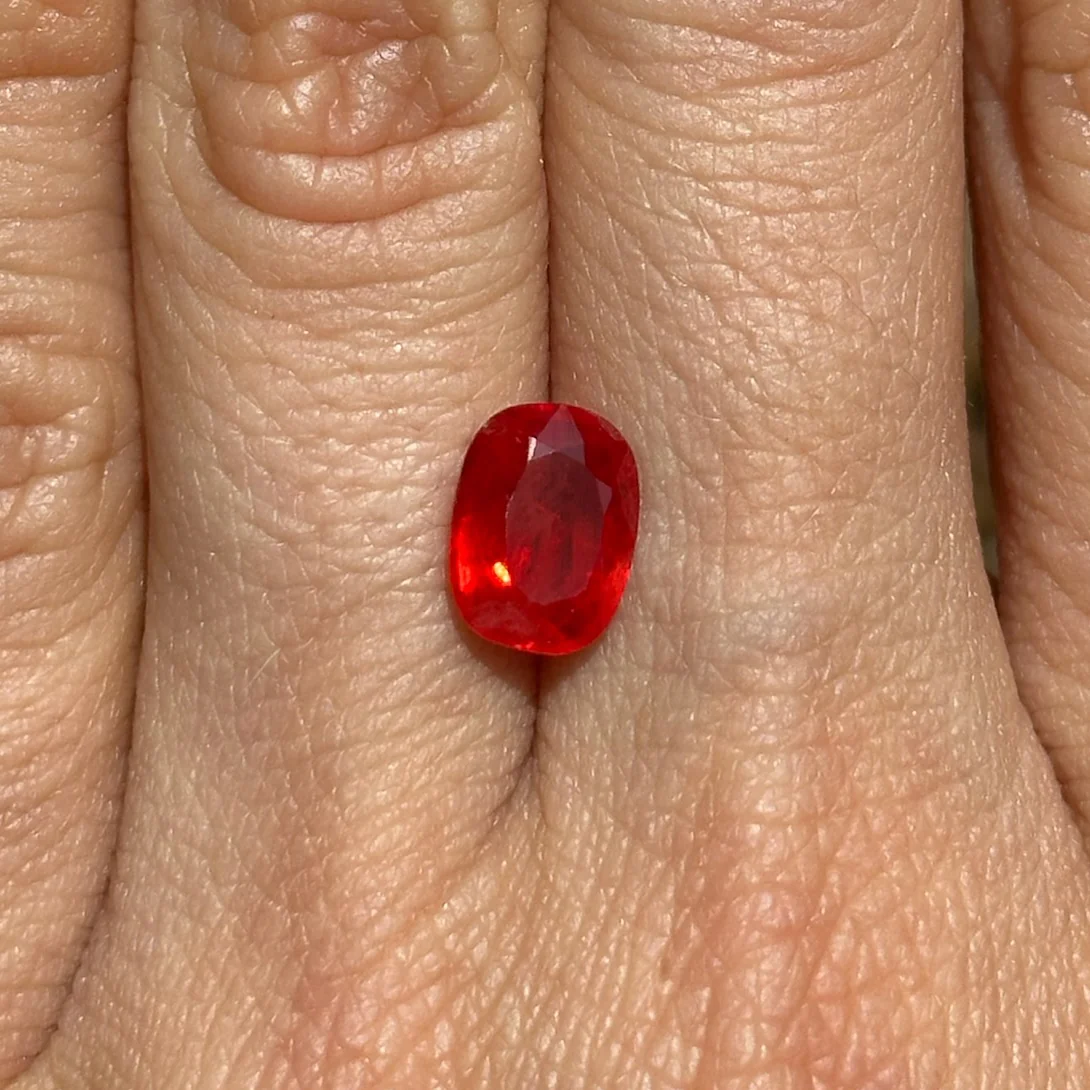 BESPOKE 2.29CT ORANGE SAPPHIRE - Image 2