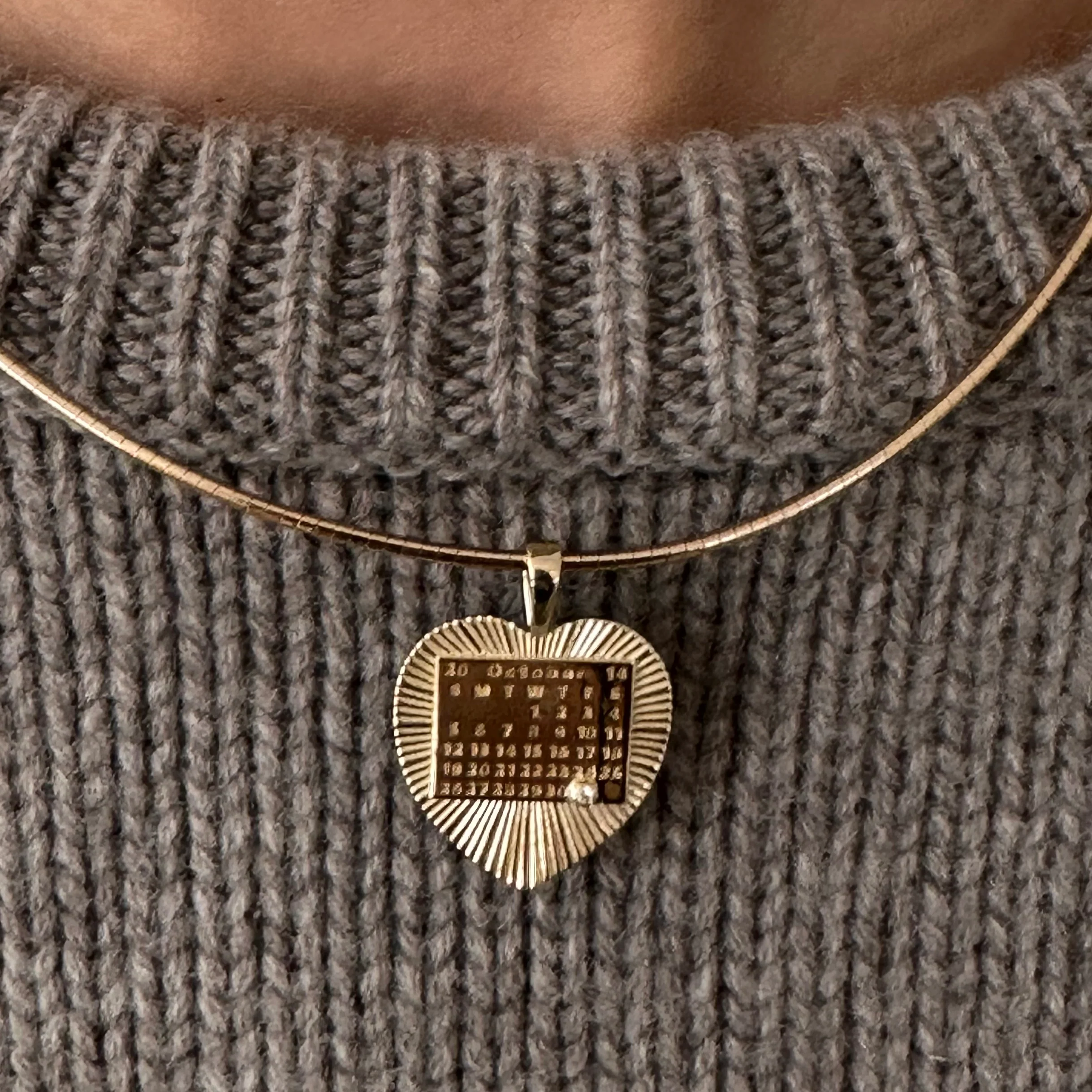 Calendar Heart Charm - Image 7