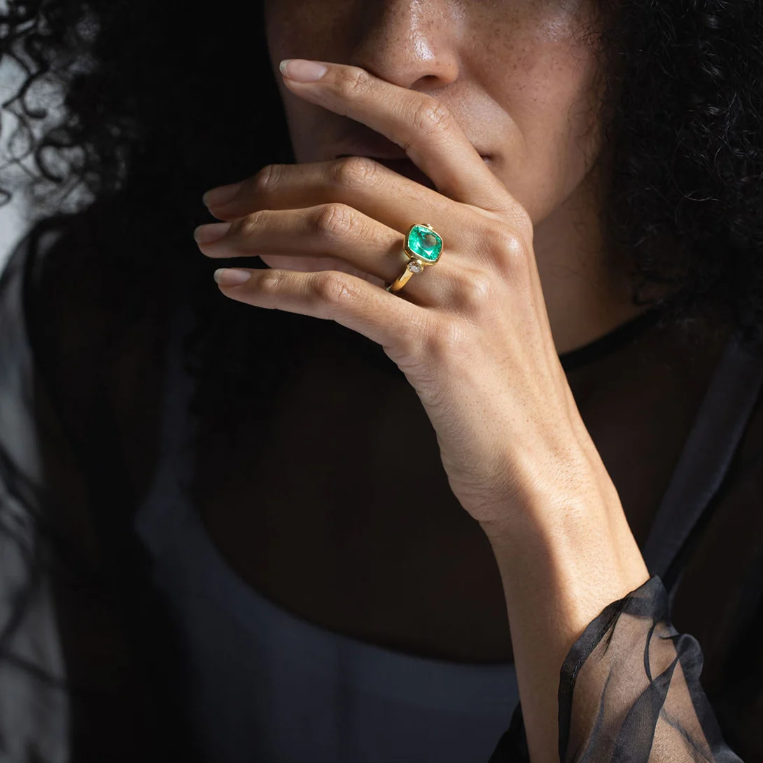 5.90ct Muzo Emerald Cushion Cut and Diamond Three Stone Ring - Image 9